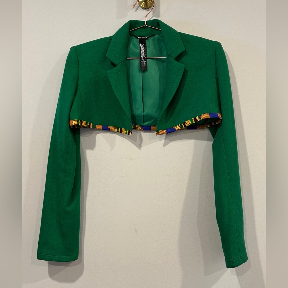 Priorities Green Upcycled Cropped Blazer with African Print Trim Size S - Picture 2 of 6
